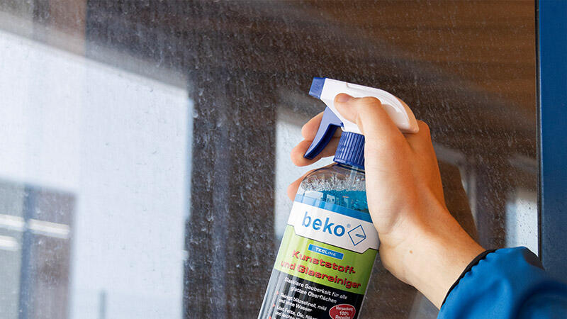 beko TecLine nettoyant plastique et vitres en flacon pulvérisateur