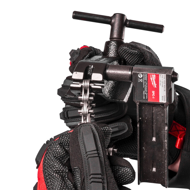 Etau à chaine pour scie sabre SAWZALL™