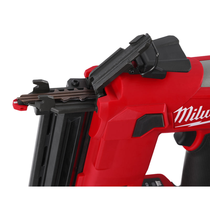 M12 FUEL™ Cloueur de finition droit calibre 18 – M12 FCN18GS