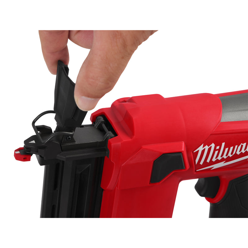 M12 FUEL™ Cloueur de finition droit calibre 18 – M12 FCN18GS