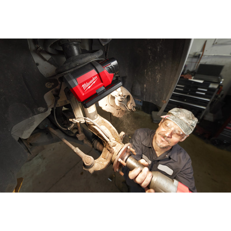 M12 ™ Éclairage compact orientable – M12 PAL