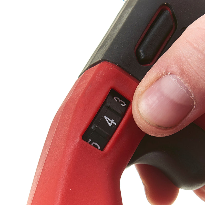 M18 FUEL™ Scie sabre SAWZALL™ AVEC DES COUPES DROITES / PENDULAIRES – M18 FSX