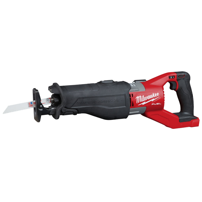 M18 FUEL™ Scie sabre SAWZALL™ AVEC DES COUPES DROITES / PENDULAIRES – M18 FSX