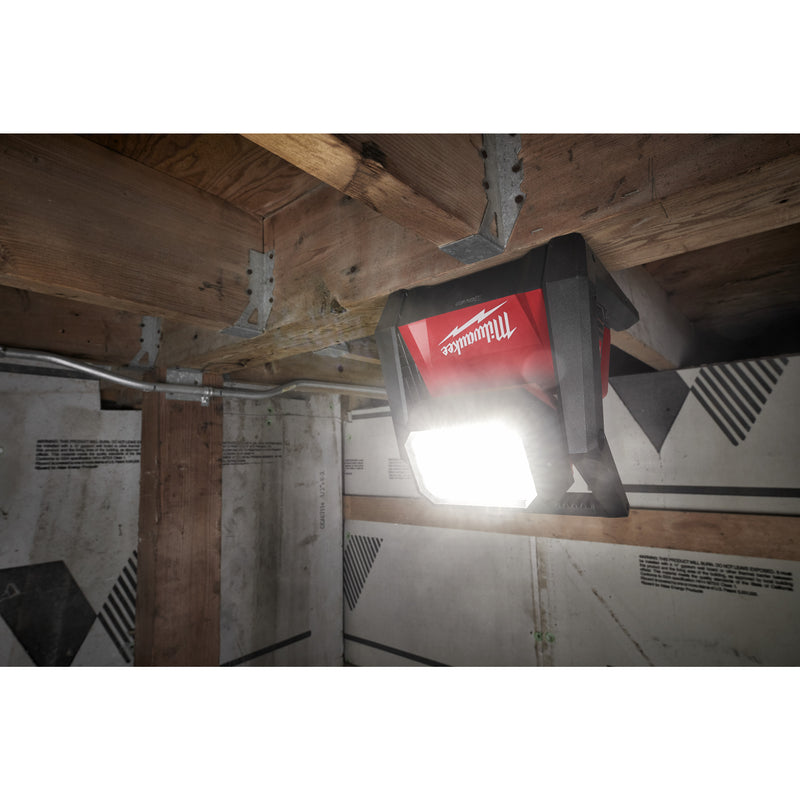 M18™ Éclairage de zone HIGH OUTPUT – M18 HOAL