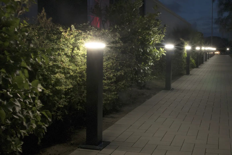 Éclairage de clôture LED – RAL 7016 gris anthracite