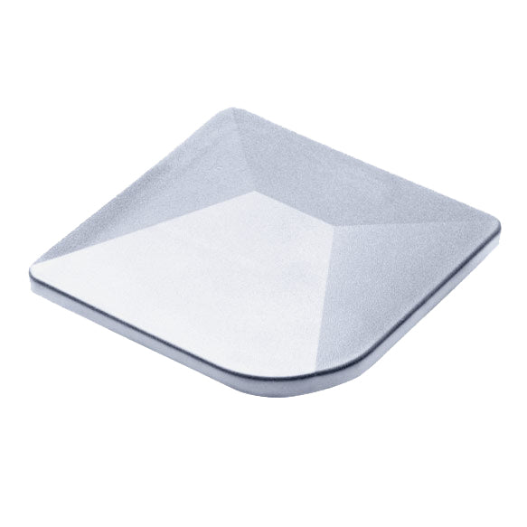 Capuchon débordant en plastique pour poteau d'angle